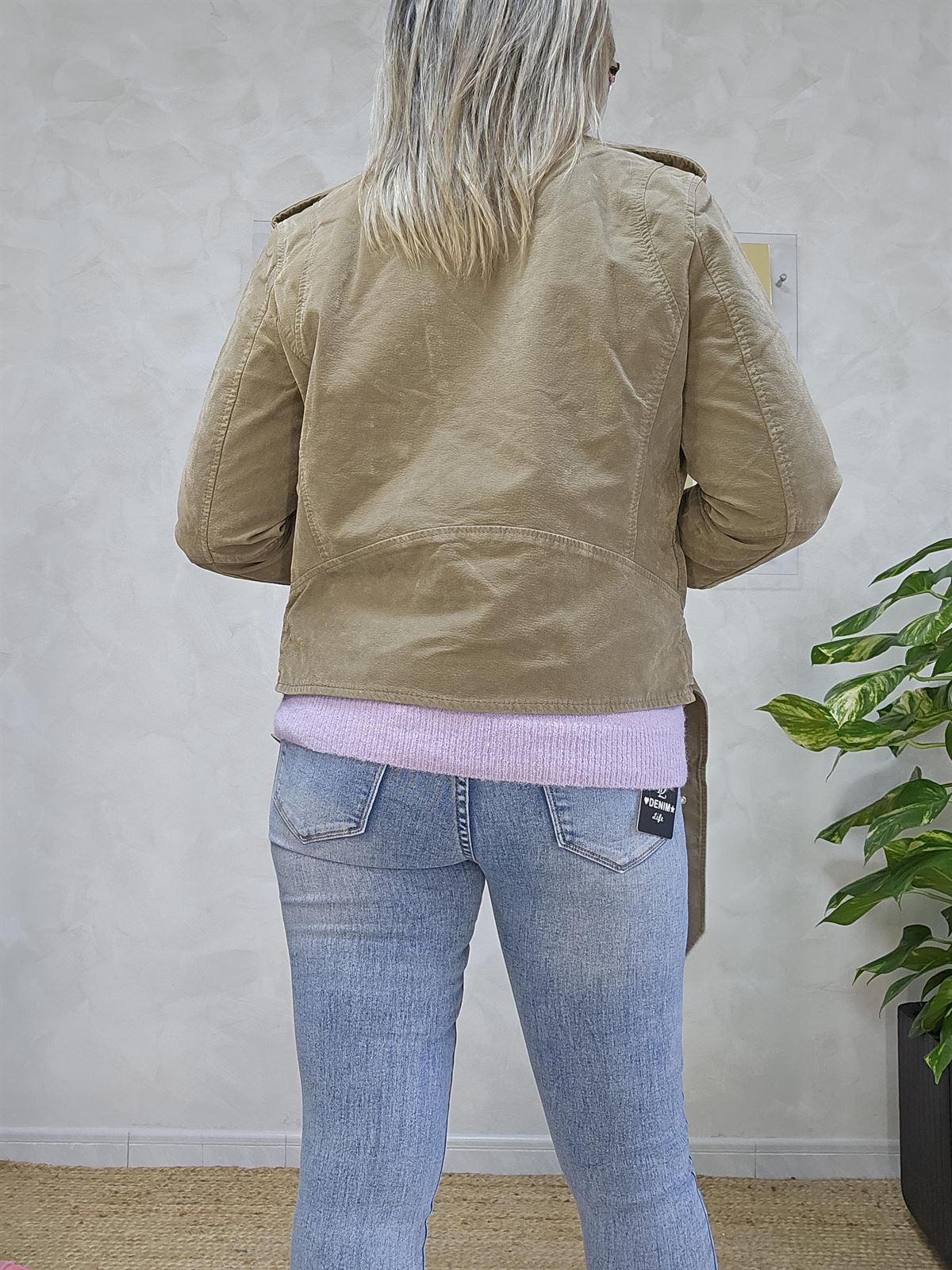 Biker colynn - Imagen 3