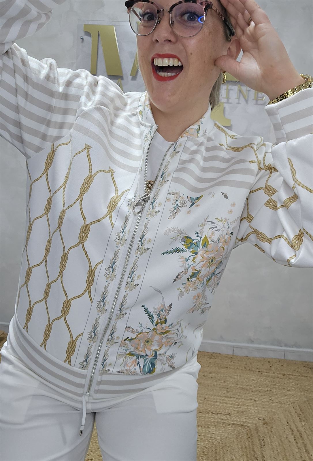 Bomber Estampada - Imagen 1