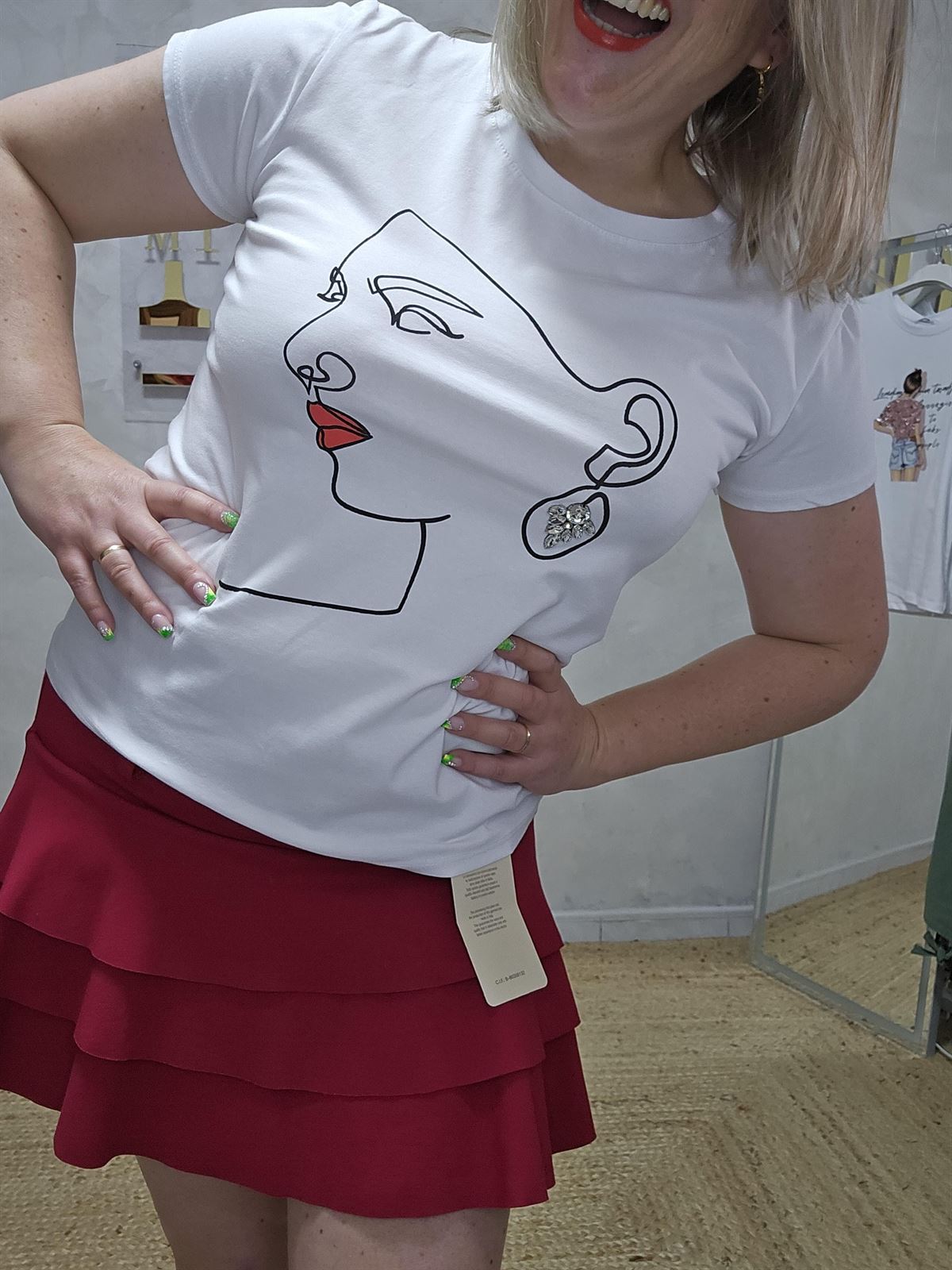 Camiseta Bella - Imagen 1