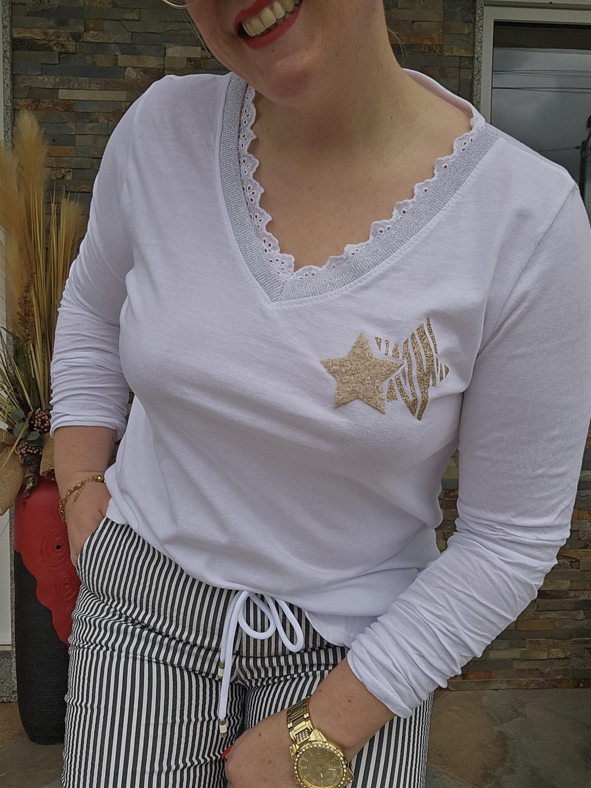 Camiseta Blanca Estrellita - Imagen 1