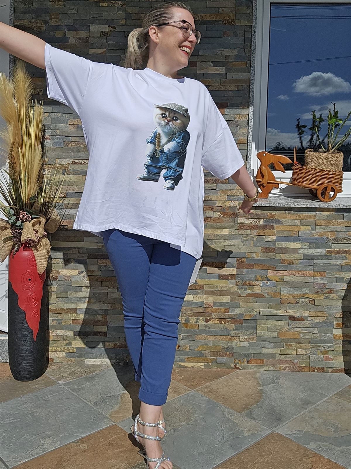 Camiseta Oversize Gatito Molón Brillo - Imagen 1