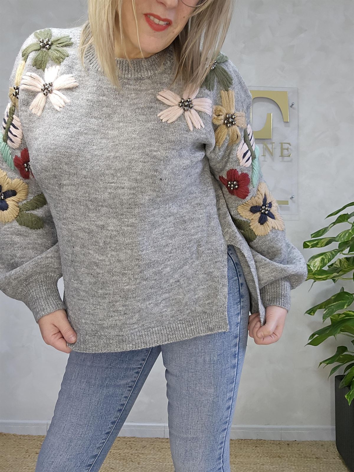 Jersey flores relieve lana - Imagen 4