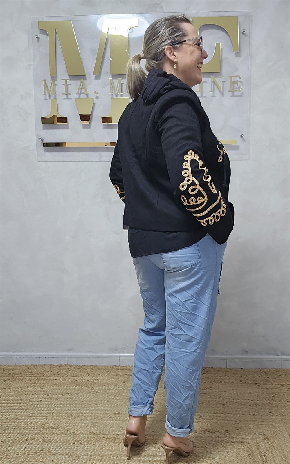 Jogger Vaquero Con Lentejuelas - Imagen 6
